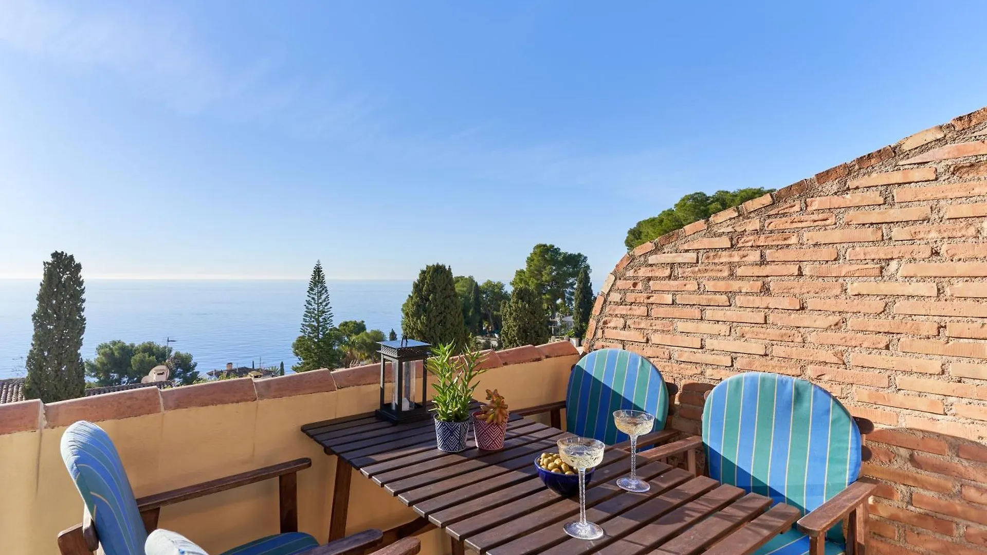 Holiday home Atico Capela Vistas Al Mar Villa Almunecar